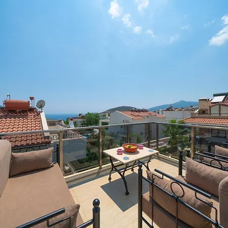 5 Bedrooms With Sea View Private Pool And Terrace At 1 Km Away From The