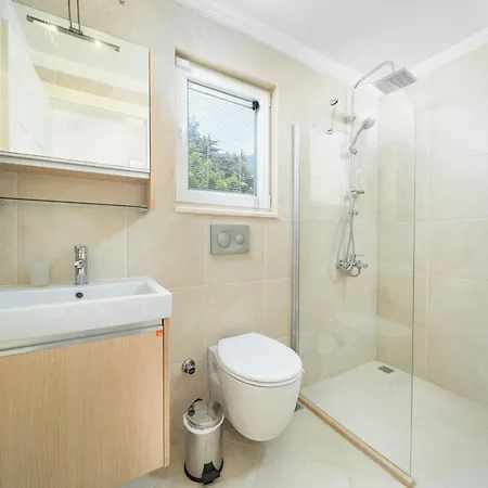 호텔 5 Bedrooms With Sea View Private Pool And Terrace At 1 Km Away From The