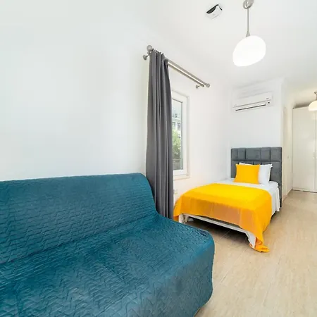 Hotel 5 Bedrooms With Sea View Private Pool And Terrace At 1 Km Away From The 4*